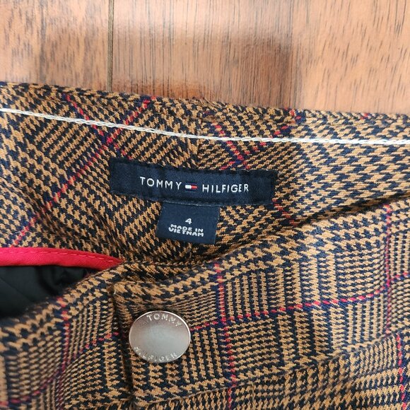 Tommy Hilfiger Size 4 Brown plaid with red stripe stretch skinny pants - Picture 3 of 5